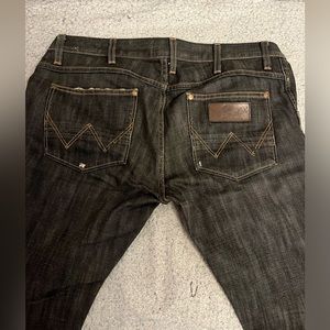 Limited Edition Blue Bell Pete Main Black Wrangler denim jeans distressed